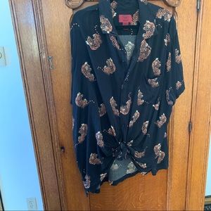 Tiger Button Up